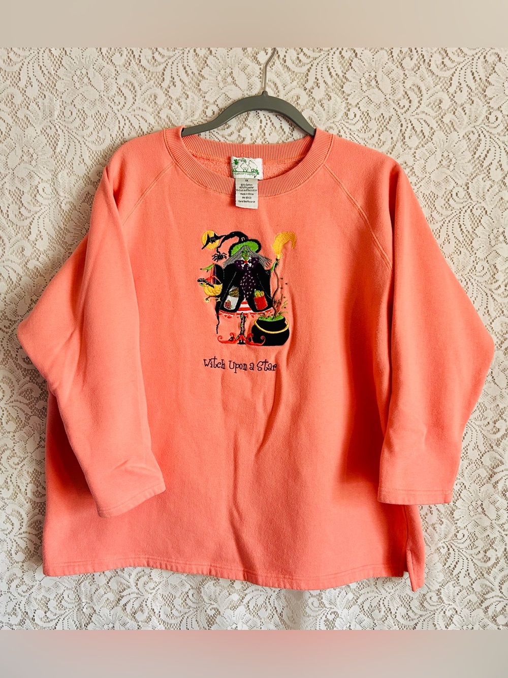 Vintage Witch Upon a Star Halloween Sweatshirt 1X Embroidered Witch Spell Top